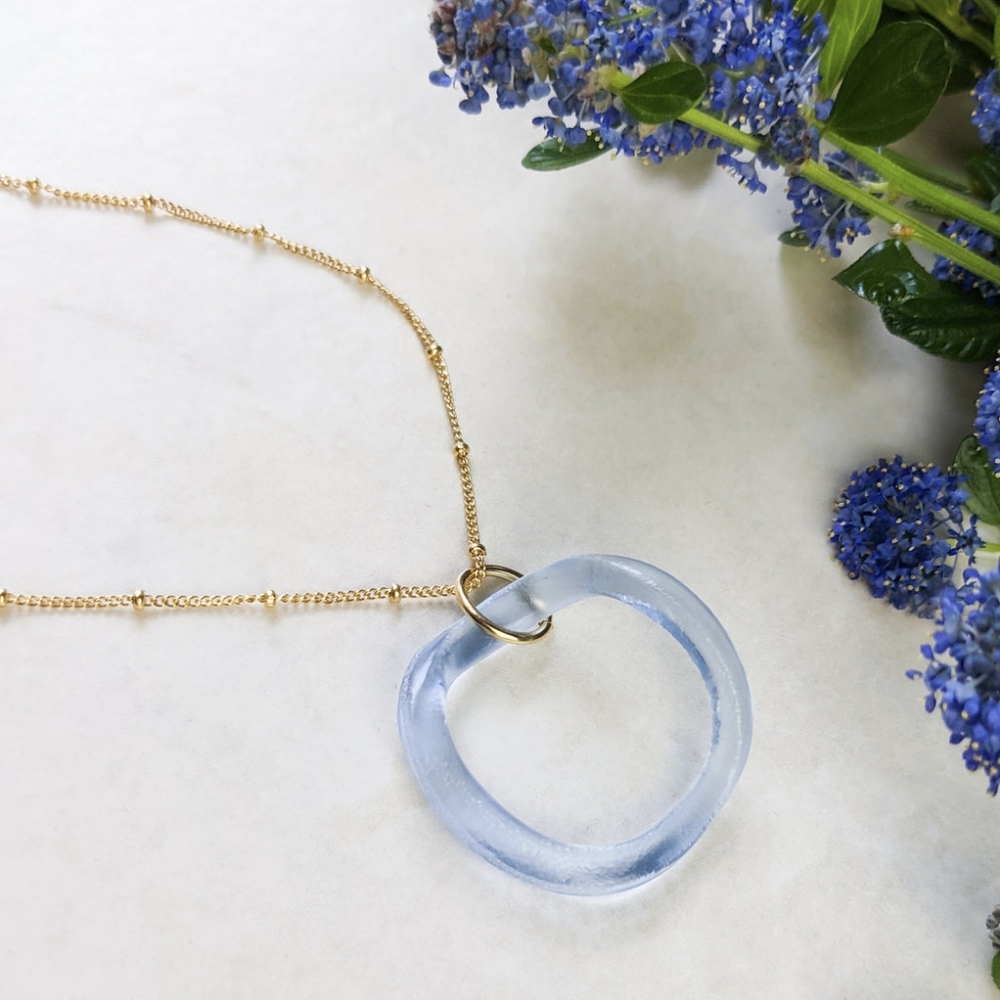 NWT Smart Glass Recycled Jewelry Simple Satellite Necklace, Periwinkle